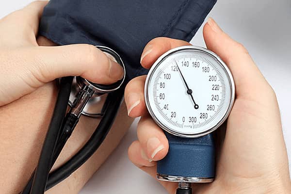 زالو درمانی برای درمان و کنترل فشار خون بالا